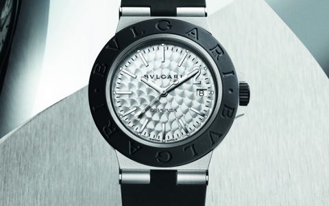 寶格麗與日本藝術(shù)家空山基攜手打造BVLGARI Aluminium Sorayma特別版