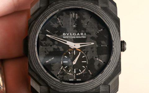 寶格麗 Octo Finissimo 三問腕表