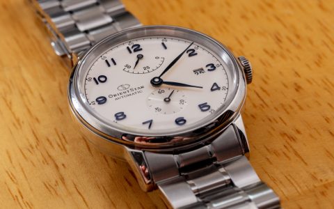 觀看評論：東方之星傳承哥特式 RE-AW0006S