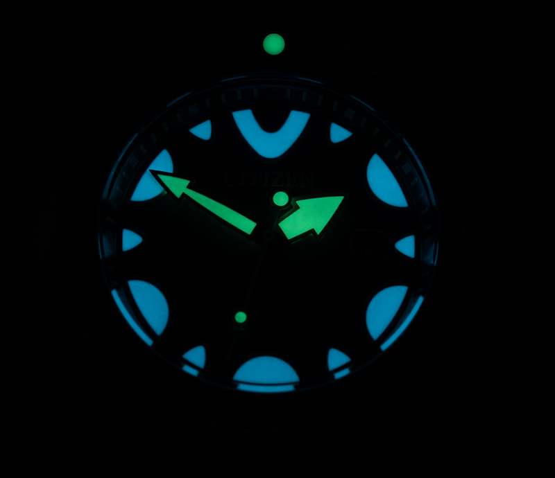 觀看評(píng)論:Citizen Promaster Diver Orca