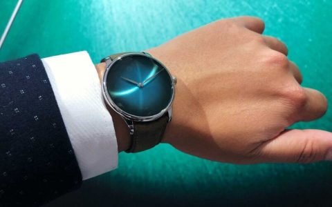 人生應(yīng)買一只俾識(shí)貨之人知你識(shí)貨的表