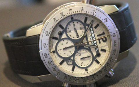 蕾蒙威（Raymond Weil）納布科計時碼表