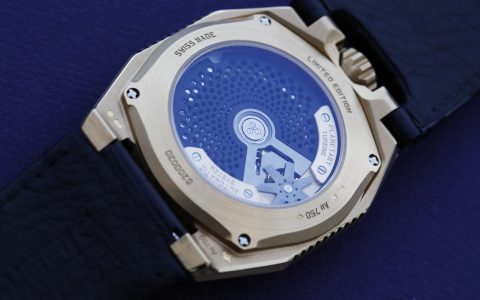 URWERK推出的UR-100 Electrum絕不是靜態的