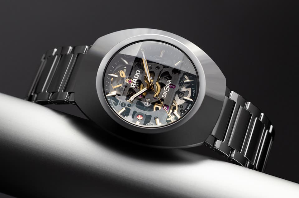 雷達表持續以獨家材質制作DiaStar鉆星系列并升級鏤空機芯