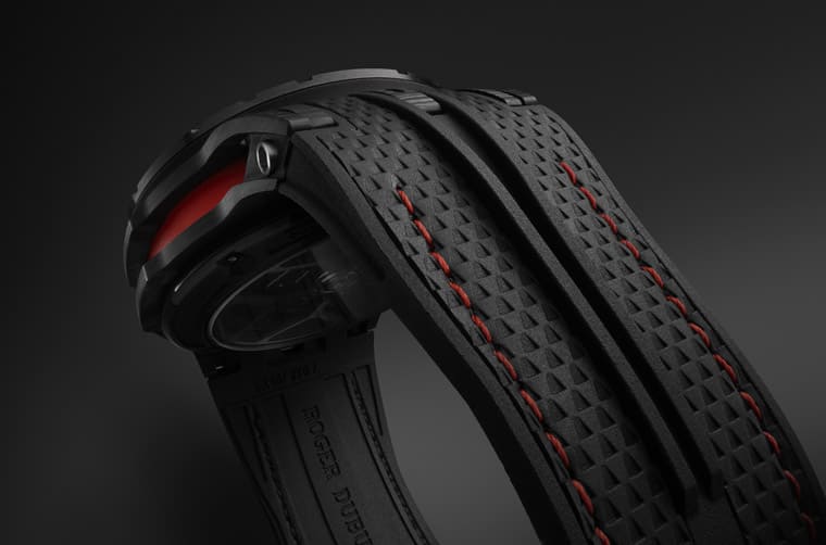 羅杰杜彼王者競速飛返計(jì)時碼表含有兩項(xiàng)申請中專利手表設(shè)計(jì)靈感、特色、規(guī)格一次看