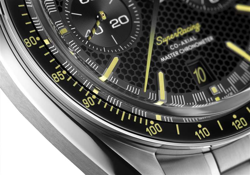 歐米茄推出Speedmaster Super Racing計(jì)時(shí)碼表:Spirate超精細(xì)游絲調(diào)節(jié),每天0/+2秒精準(zhǔn)度
